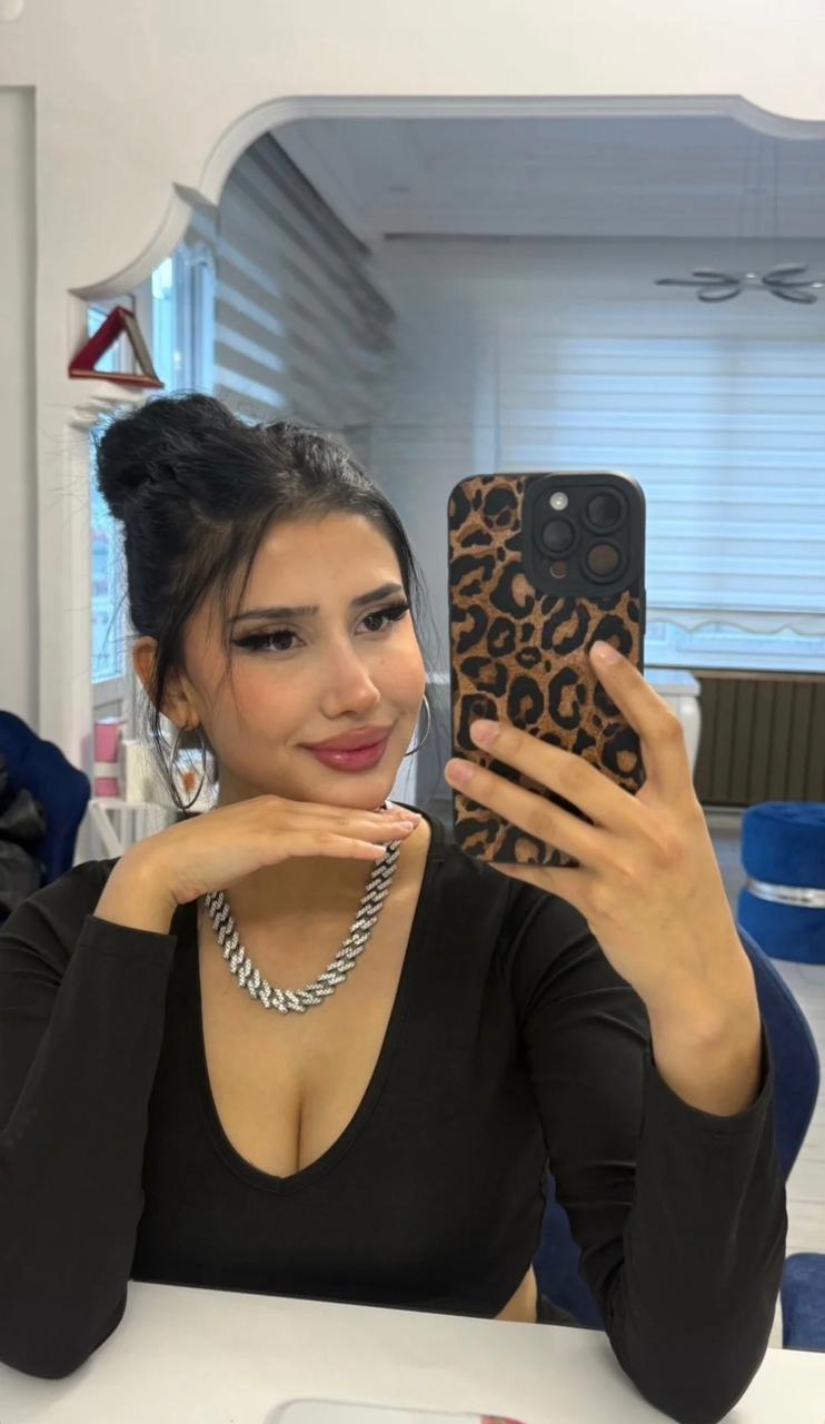 Sarıdallı Tatlı Bir Aşk Escort Melekhan
